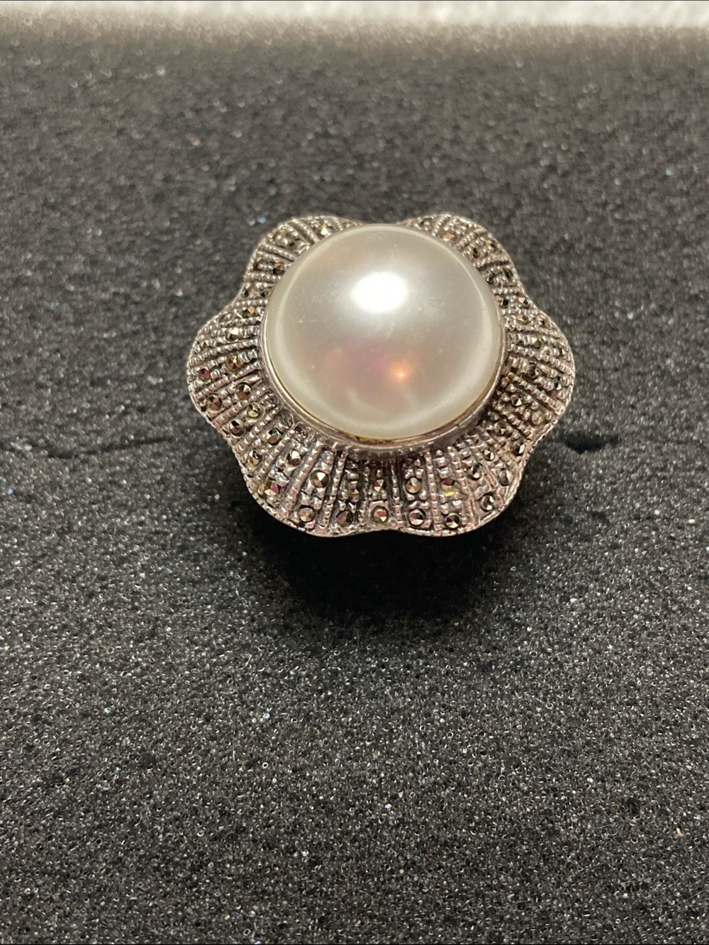 Silver Floral Faux Pearl Ring - White